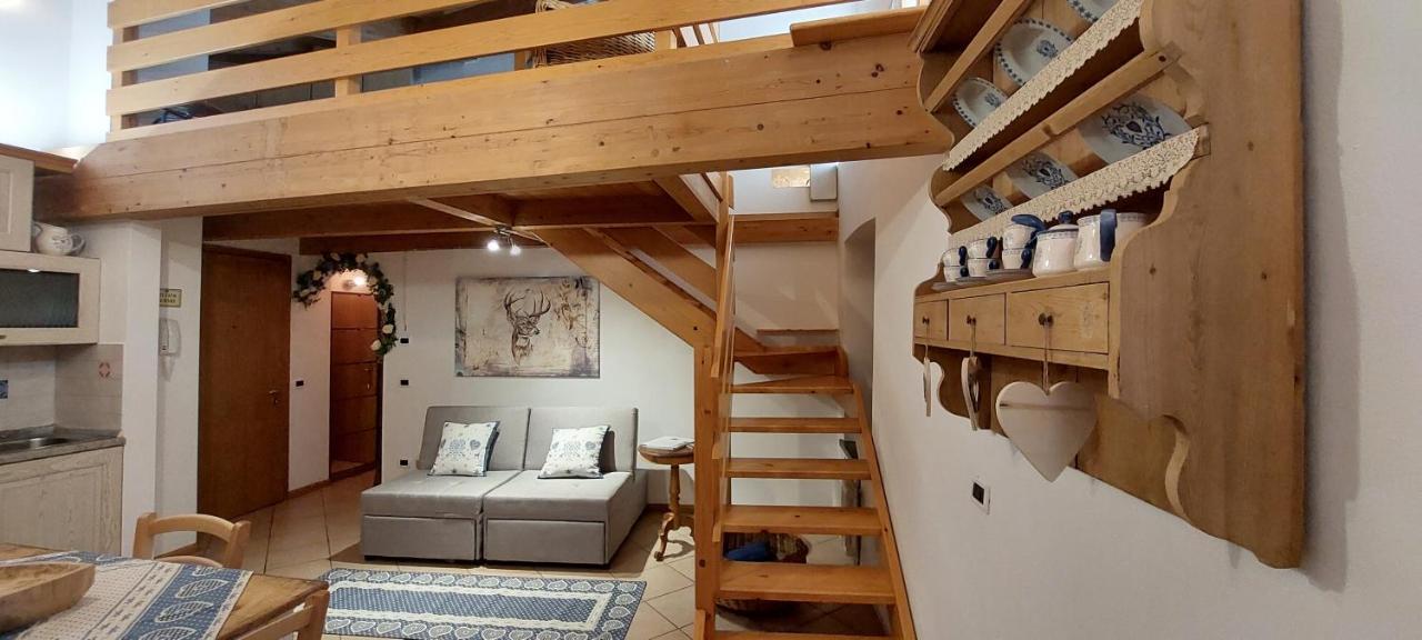 Loft Della Perpetua Di Casa Bernardi, Fuga Romantica Petfriendly Montagnaga  Eksteriør billede