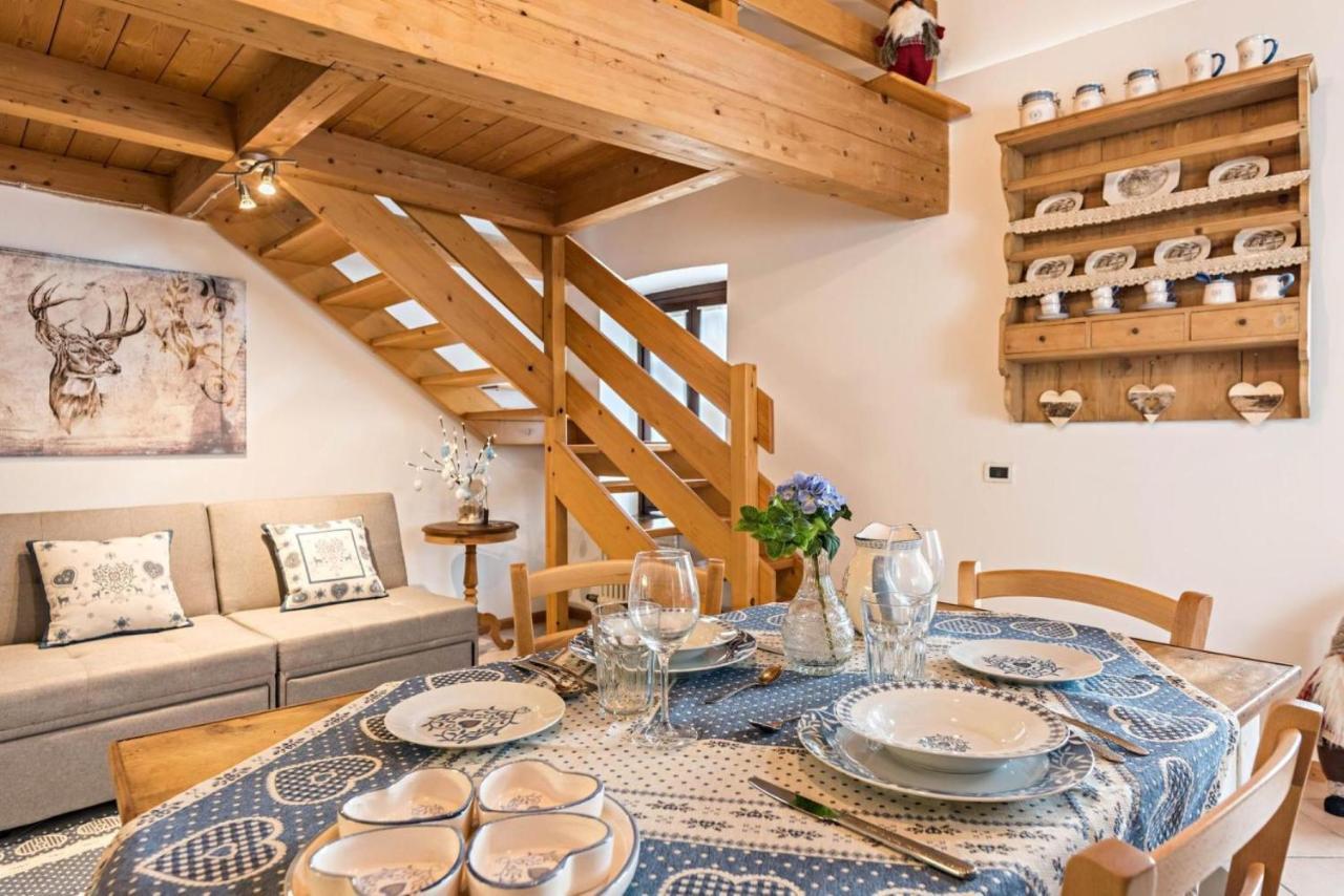 Loft Della Perpetua Di Casa Bernardi, Fuga Romantica Petfriendly Montagnaga  Eksteriør billede