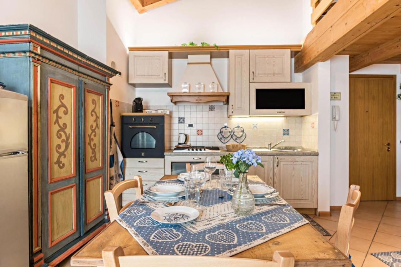 Loft Della Perpetua Di Casa Bernardi, Fuga Romantica Petfriendly Montagnaga  Eksteriør billede