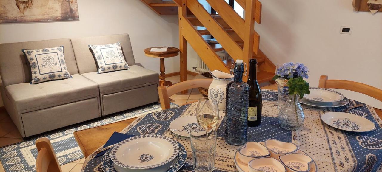 Loft Della Perpetua Di Casa Bernardi, Fuga Romantica Petfriendly Montagnaga  Eksteriør billede