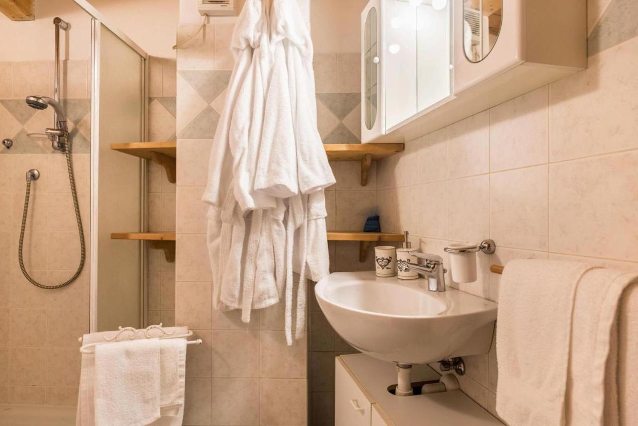 Loft Della Perpetua Di Casa Bernardi, Fuga Romantica Petfriendly Montagnaga  Eksteriør billede