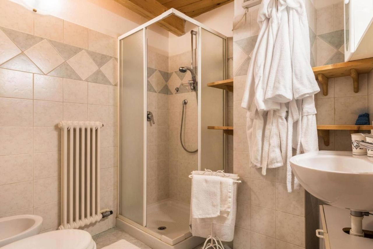 Loft Della Perpetua Di Casa Bernardi, Fuga Romantica Petfriendly Montagnaga  Eksteriør billede