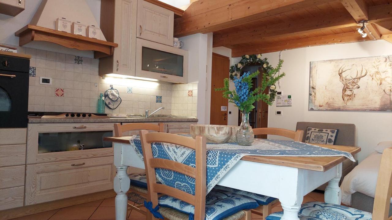 Loft Della Perpetua Di Casa Bernardi, Fuga Romantica Petfriendly Montagnaga  Eksteriør billede